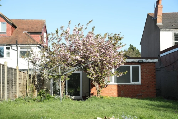 Quintuple Cottage