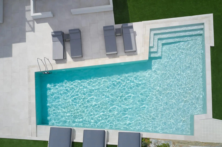 Aelia Apartments