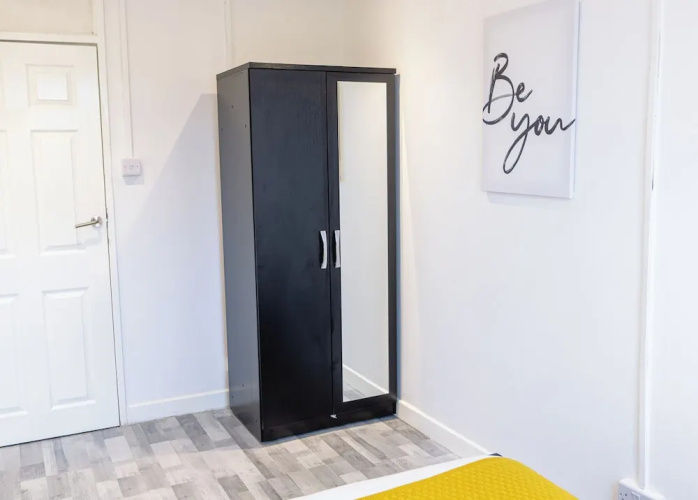 2 Bedrooms-4 Guests-babycot-wifi-freeparking