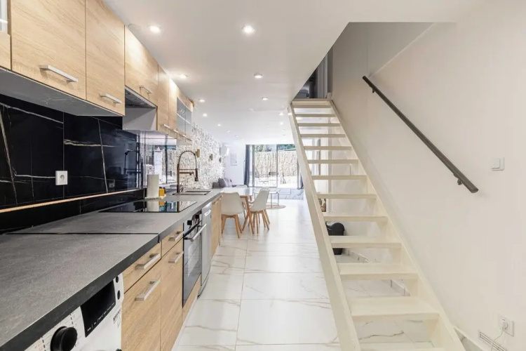 Modern a/c Apartment 2br/8p - Cannes