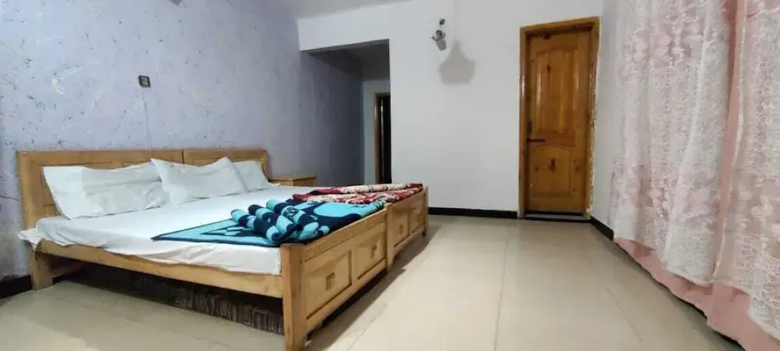 New Shaheen Park Hotel
