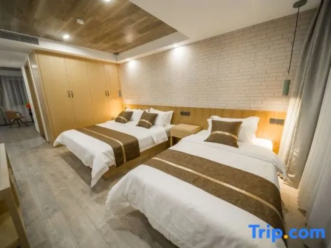 Bed in Dorm