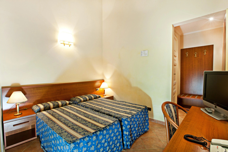 Hotel Augustea