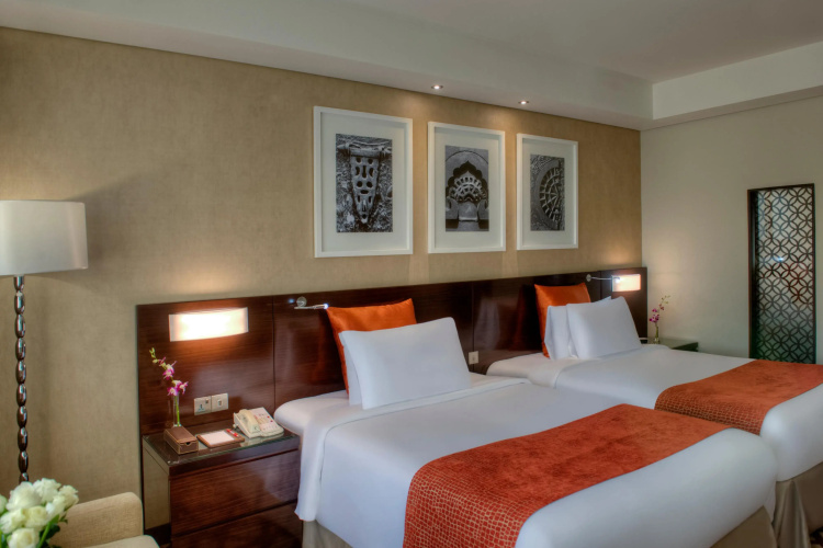 Crowne Plaza Hotel Deira 2