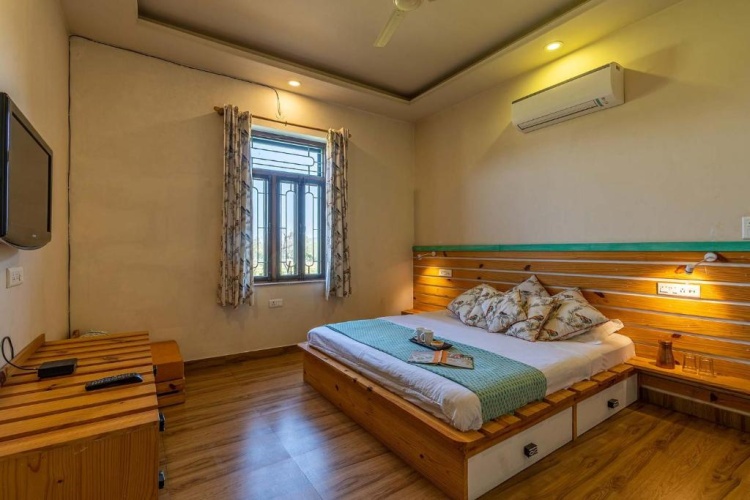 2 Bedrooms Cottage