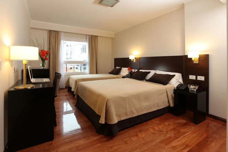 Classic Triple room