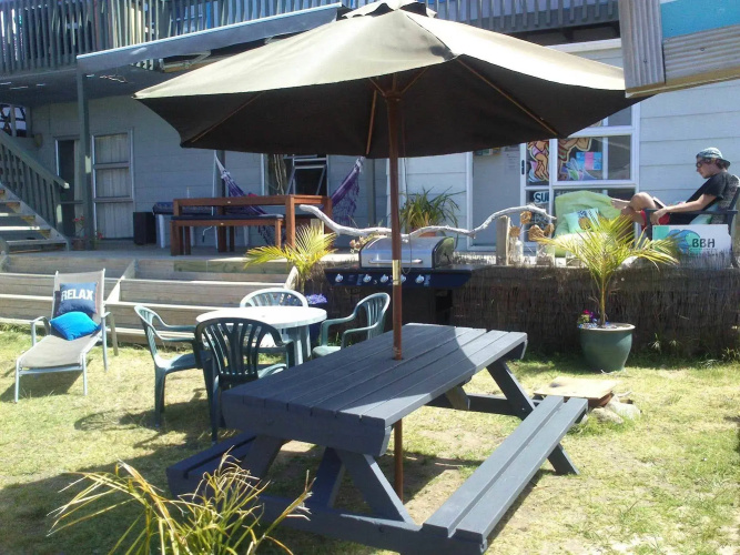 Surf N Stay Whangamata