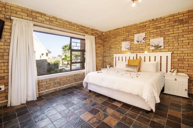 2 Bedrooms Executive Suite