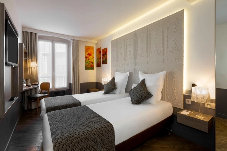 Superior Twin room