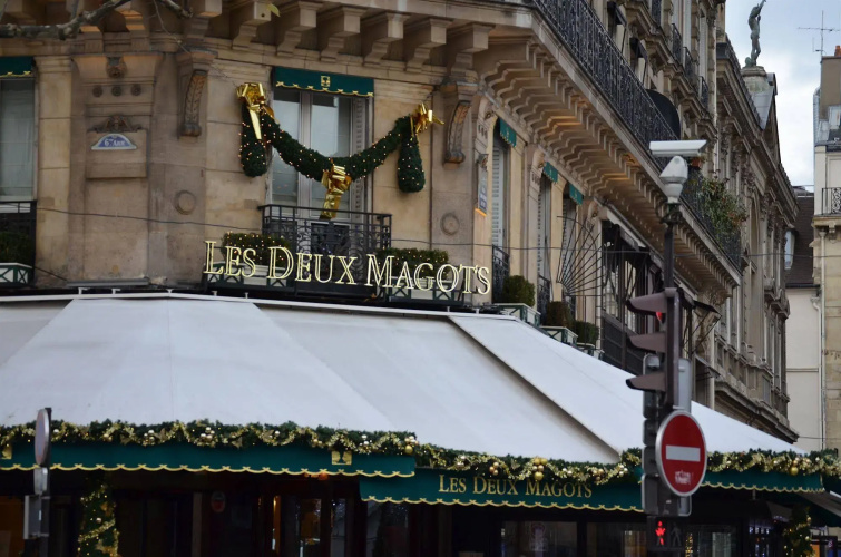 Saint-Germain des Pres Apartment