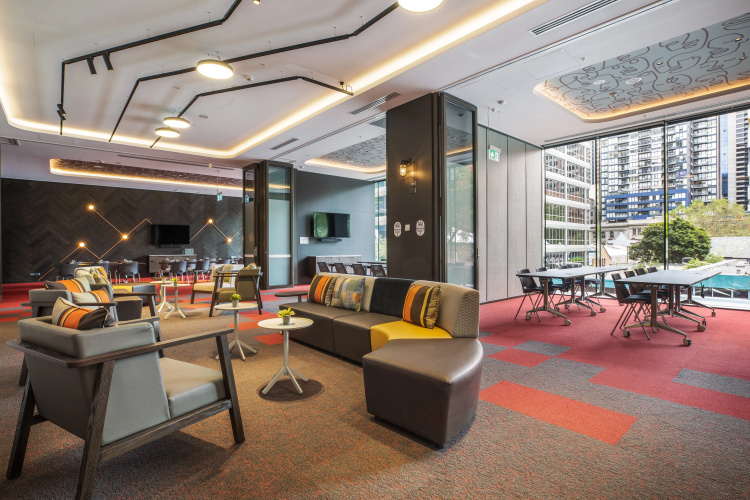 Holiday Inn Express Melbourne Little Collins photo 28