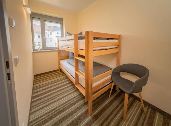 2 Bedrooms Apartment