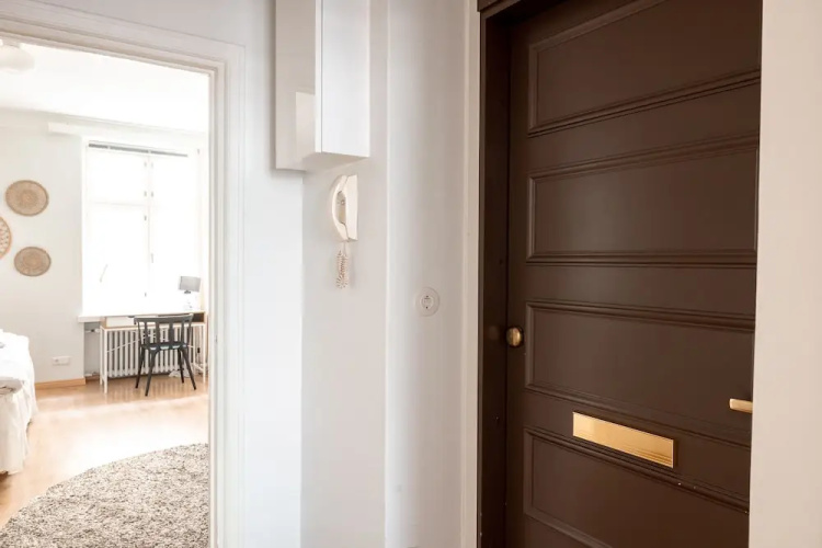 2ndhomes Bright and Cozy Studio