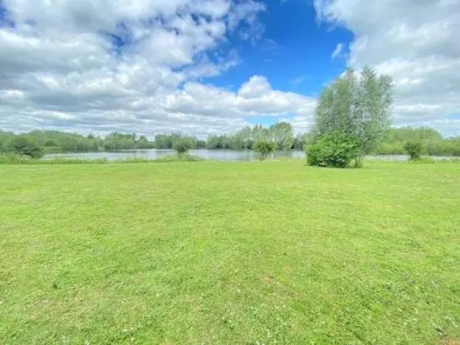Lake Pochard Holiday Lodges