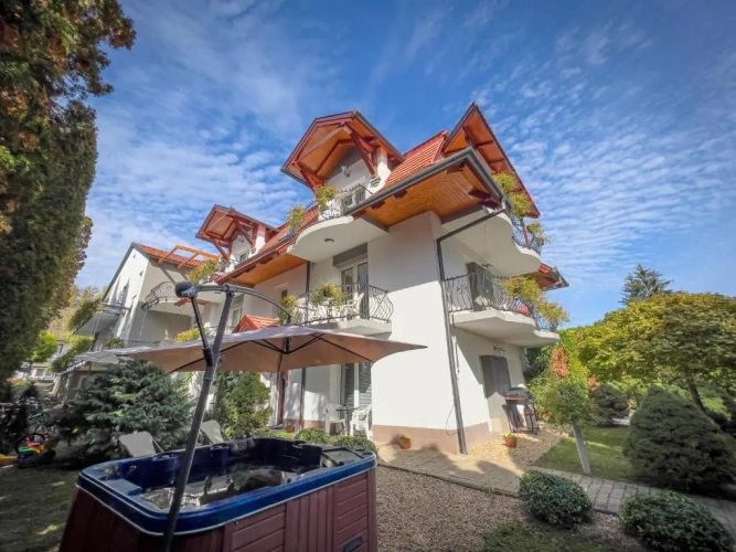 Standard Apartment