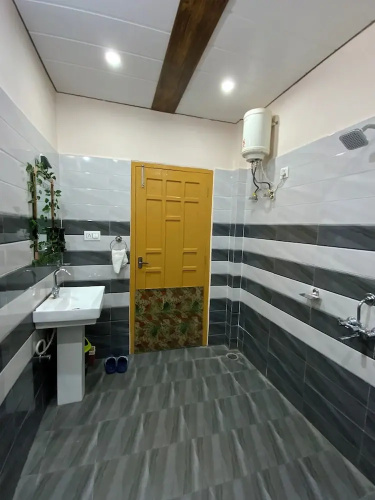 Rock Mountain Homestay