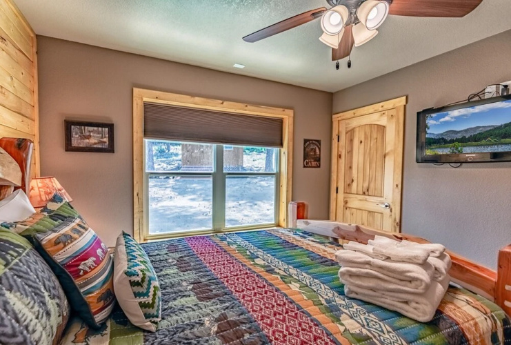 Cozy Knotty and Nice