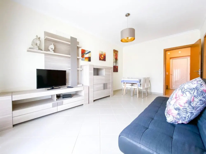 Prestige Apartment with Swimming Pool