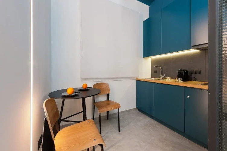 1 Bedroom Apartment with city view