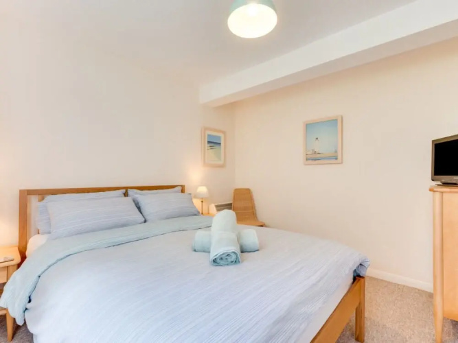Flat 11 Clifton Court