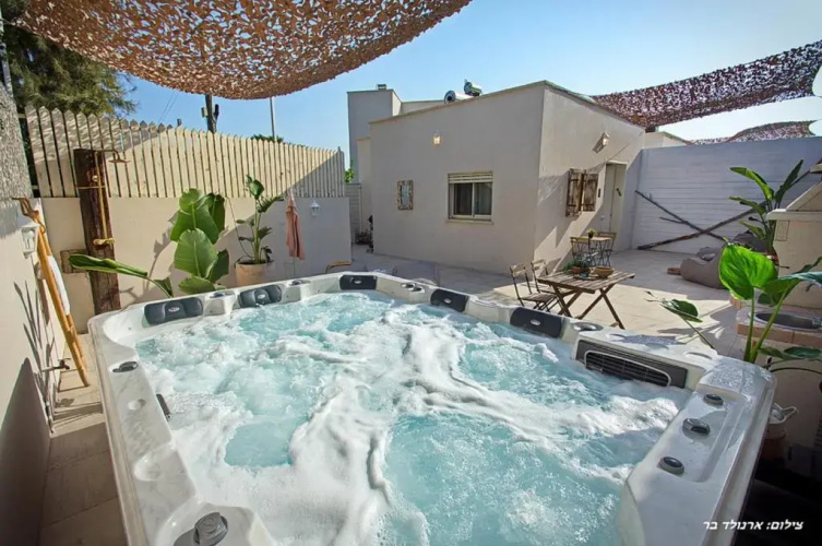 Anise Suites