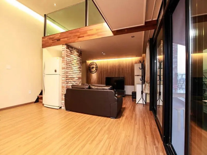 Ara House Pension