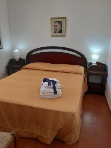 2 Bedrooms Bungalow