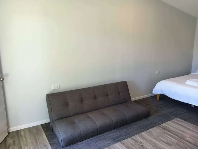 2 double and 1 sofa beds chalet 7C