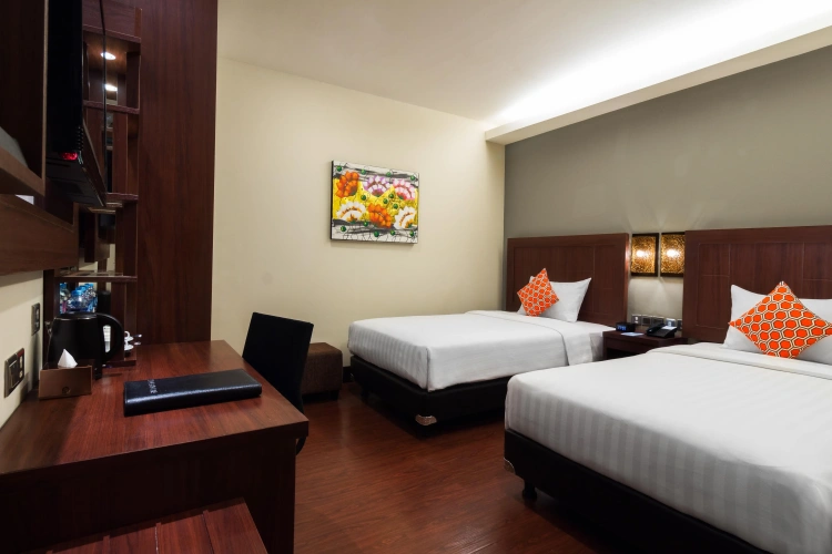 Standard Twin room