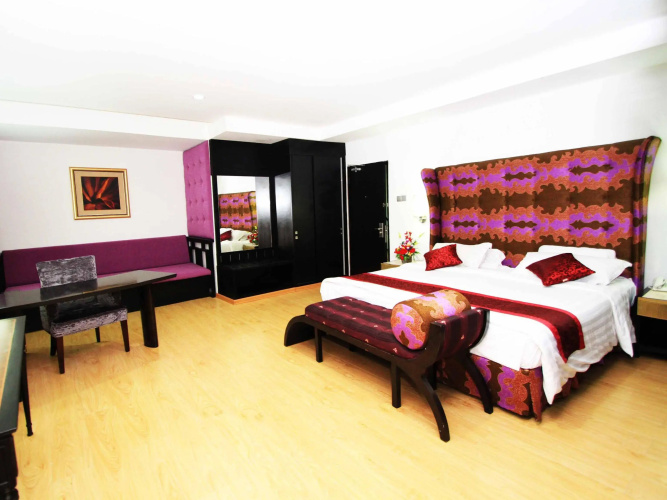 Crown Vista Hotel