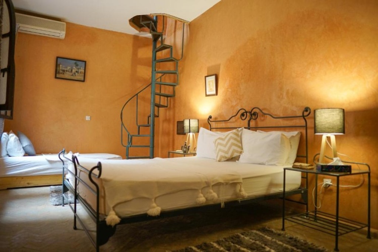 2 Bedrooms Suite