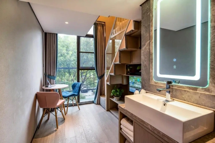 Standard Family room