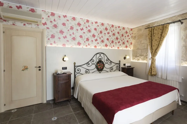 Classic room