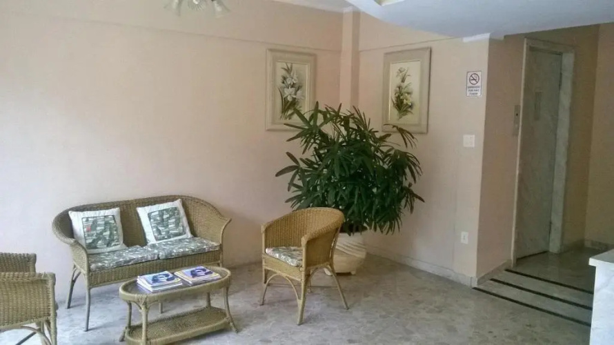 Apartamento Edifício Arpoador (Praias Asturias-Tombo)
