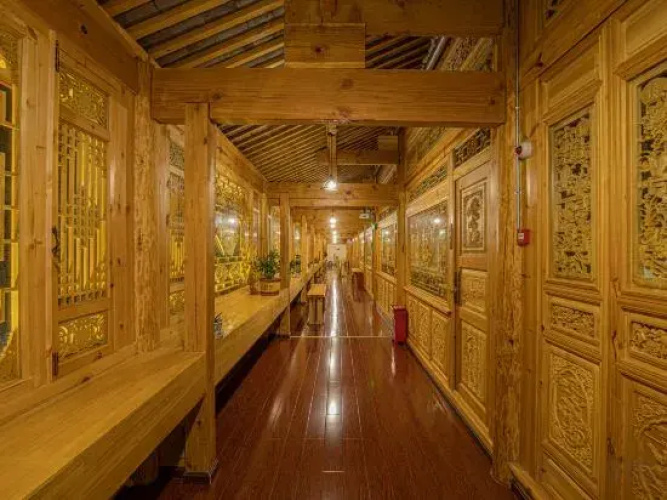 Lijiang Wenfu Courtyard Inn