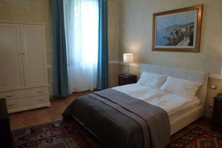 Lady Verona Residence