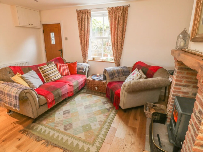 Chuckle Cottage