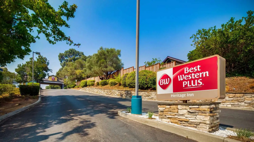 Best Western Plus Heritage Inn photo 25