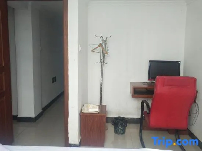 Yinglun Hotel