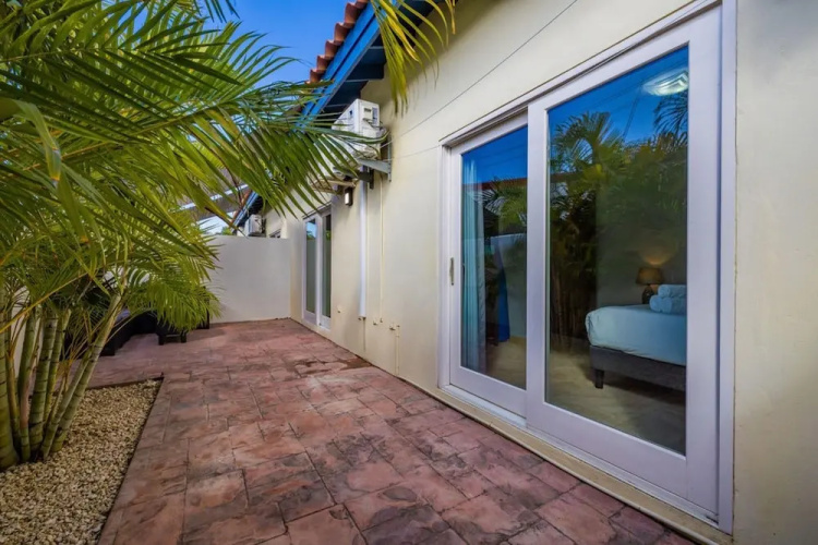 Great Cozy Comfortable Central 2BR 2BA w Pool