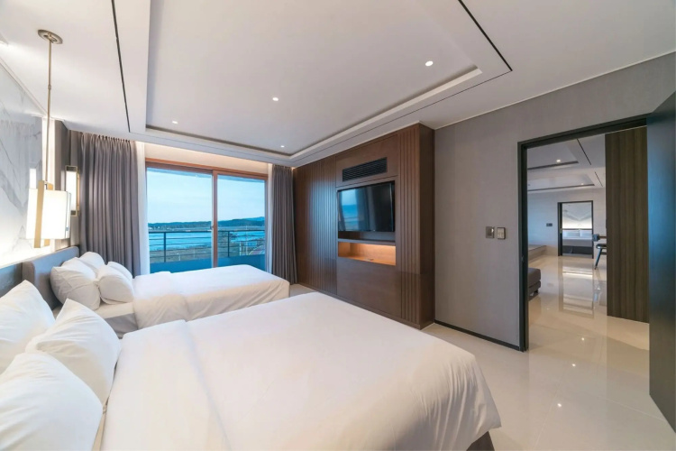 Dignity Hotel