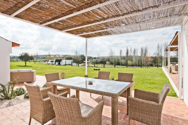 3 Bedrooms Villa