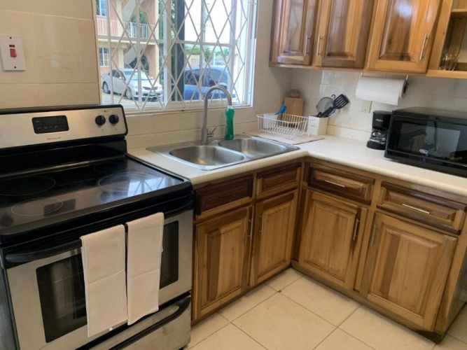 1 Bedroom Apartment