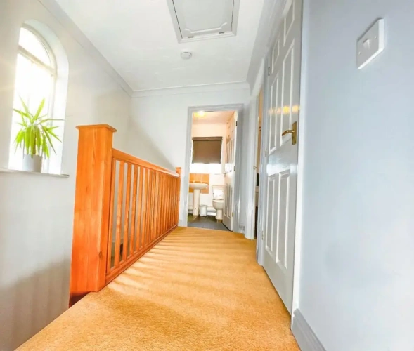 Business Cottage