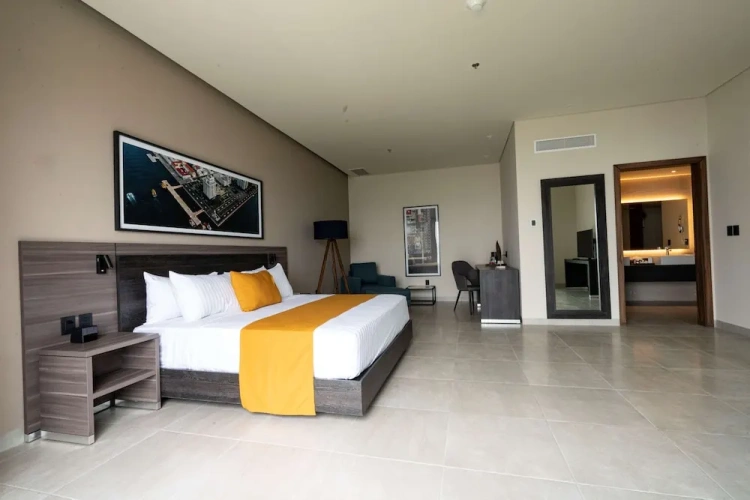 Double Suite