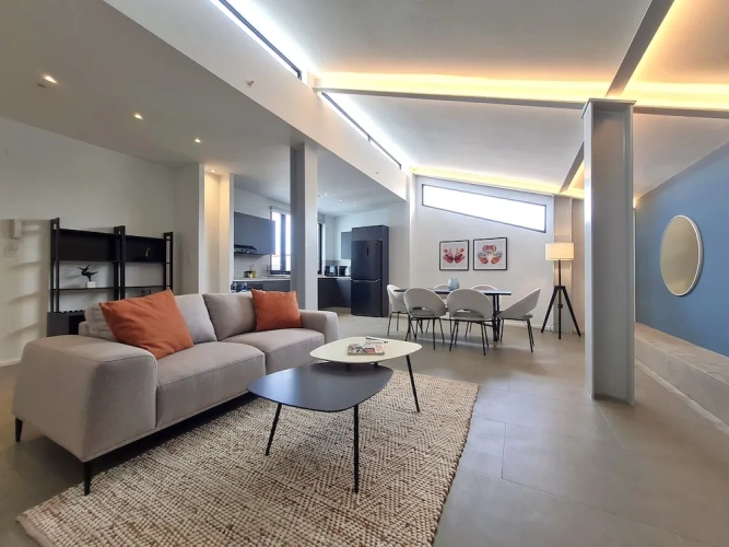 Club Apartment