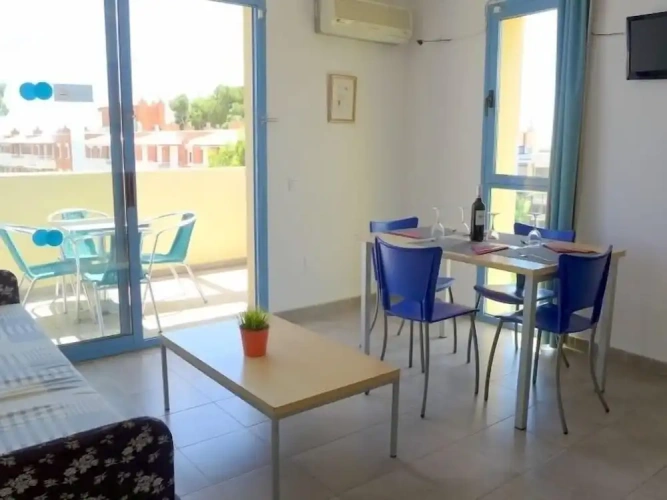 1 Bedroom Apartment with balcony and with sea view