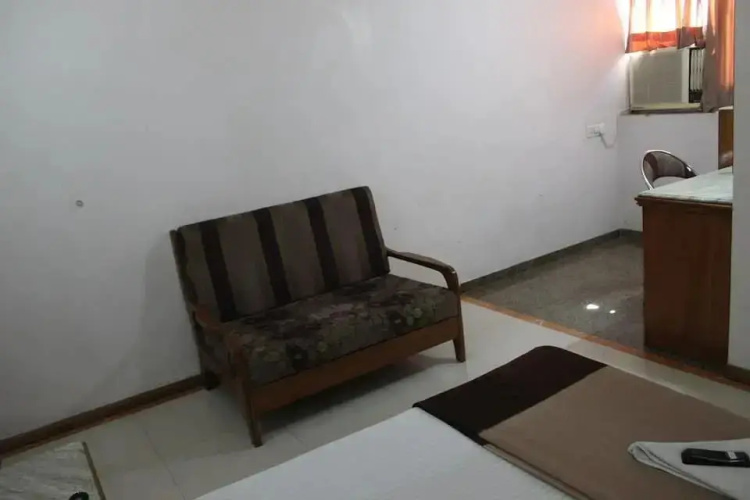Hotel Unnati