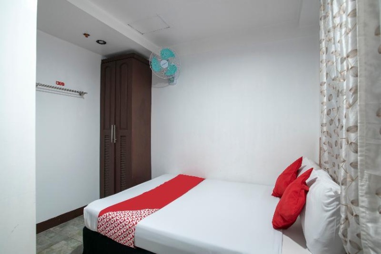 2 Bedrooms Standard Family room
