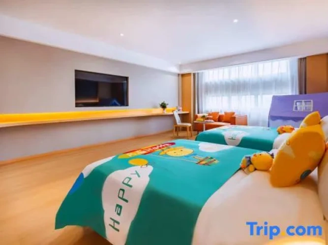 Standard Family room